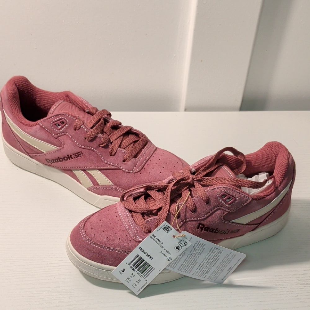 Reebok NWT 8 Suede Sneakers BB 4000 II